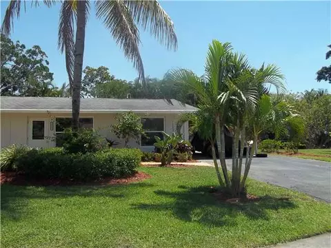 2435 SW Hideaway Ln, Stuart, FL 34994 photo 3