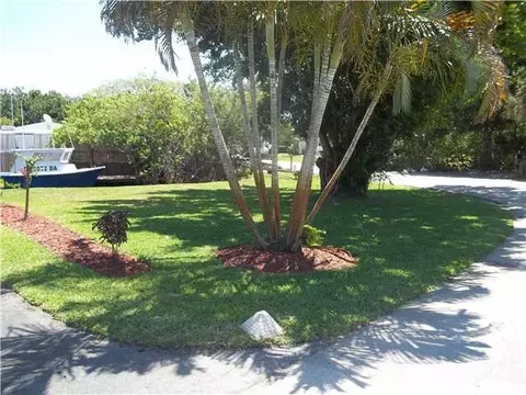 2435 SW Hideaway Ln, Stuart, FL 34994 photo 5