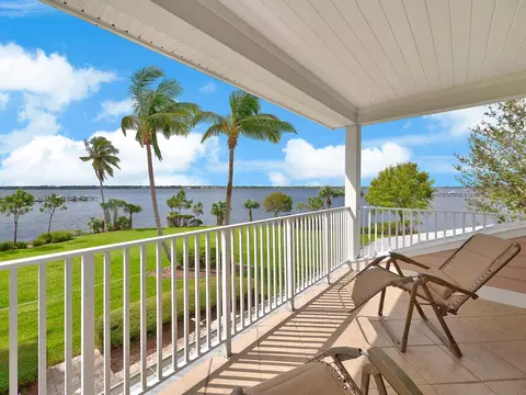 2162 NW Plumbago Trl, Stuart, FL 34994 photo 10