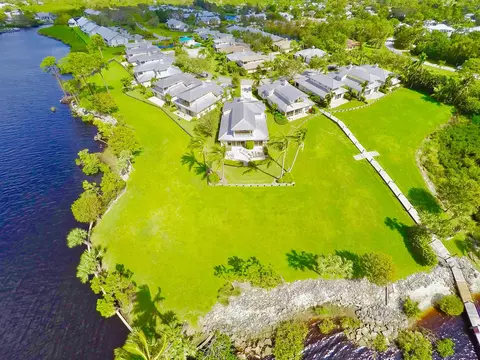 2162 NW Plumbago Trl, Stuart, FL 34994 photo 1