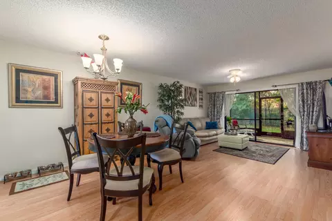 1230 SE Parkview Pl #D4, Stuart, FL 34994 photo 2
