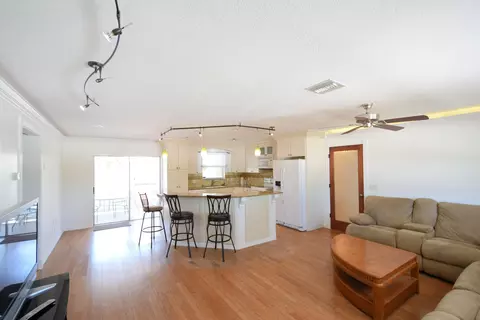 5516 SE Orange St, Stuart, FL 34997 photo 3