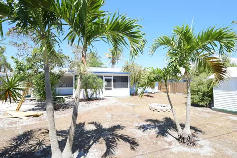 5516 SE Orange St, Stuart, FL 34997 photo 10