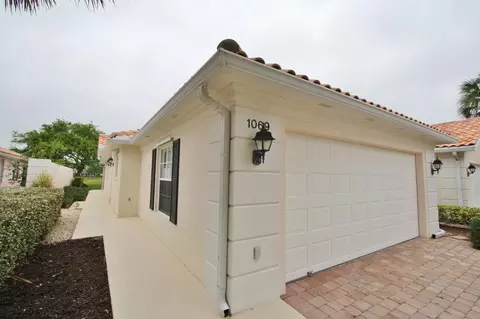1069 SW Balmoral Trce, Stuart, FL 34997 photo 18