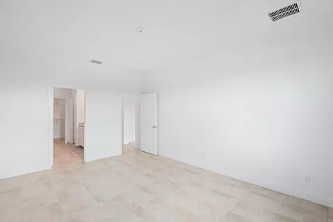 4692 SW Millbrook Ln, Stuart, FL 34997 photo 6