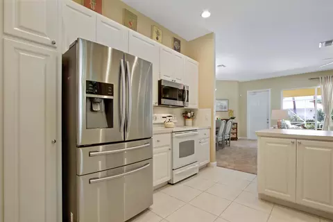 140 Florence, Jupiter, FL 33458 photo 10