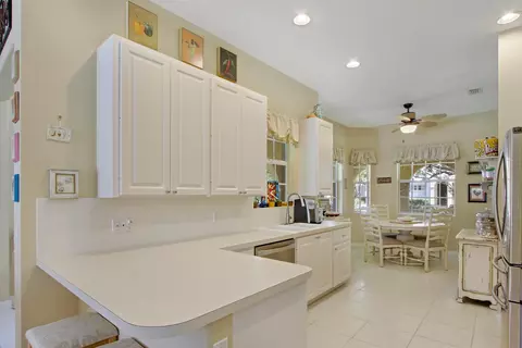 140 Florence, Jupiter, FL 33458 photo 8