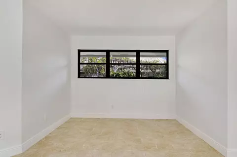 1127 E Seminole Ave #31B, Jupiter, FL 33477 photo 9