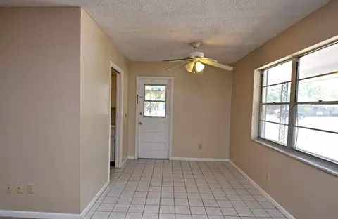 209 SE Cortez Ave, Stuart, FL 34994 photo 17