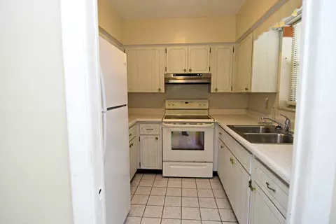 209 SE Cortez Ave, Stuart, FL 34994 photo 20