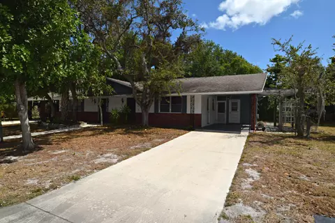209 SE Cortez Ave, Stuart, FL 34994 photo 7