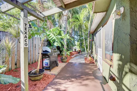 656 Eagle Dr, Delray Beach, FL 33444 photo 33