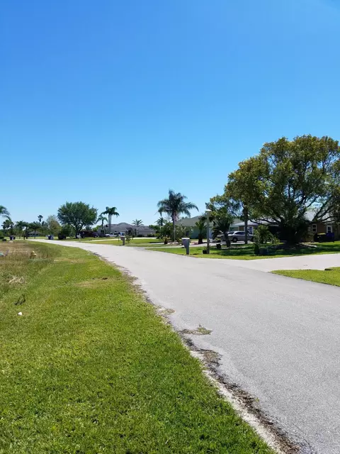 6417 Bridgeview Dr, Sebring, FL 33876 photo 6