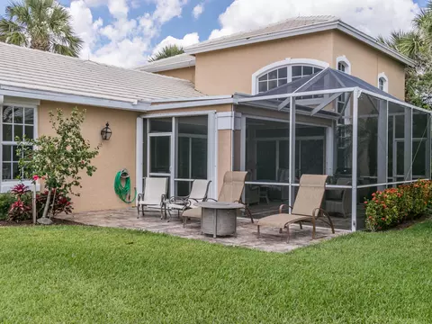 17048 Crossgate Dr, Jupiter, FL 33477 photo 4