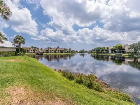 17048 Crossgate Dr, Jupiter, FL 33477 photo 6