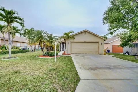 2595 SW Regency Rd, Stuart, FL 34997 photo 2