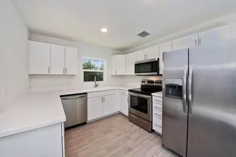 3665 SE Lower St, Stuart, FL 34997 photo 11