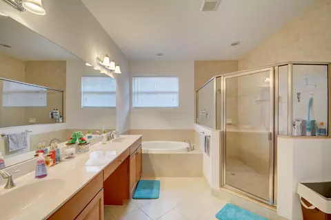 138 SW Walking Path, Stuart, FL 34997 photo 30