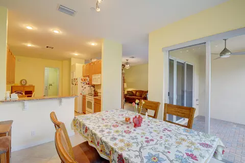 138 SW Walking Path, Stuart, FL 34997 photo 10
