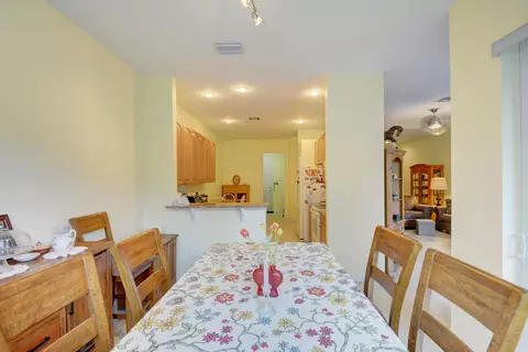 138 SW Walking Path, Stuart, FL 34997 photo 9