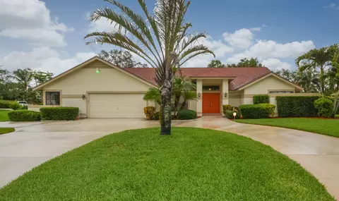 2211 NW 18th Dr, Stuart, FL 34994 photo 2