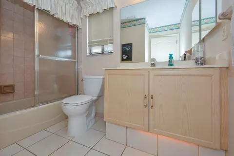 2211 NW 18th Dr, Stuart, FL 34994 photo 12
