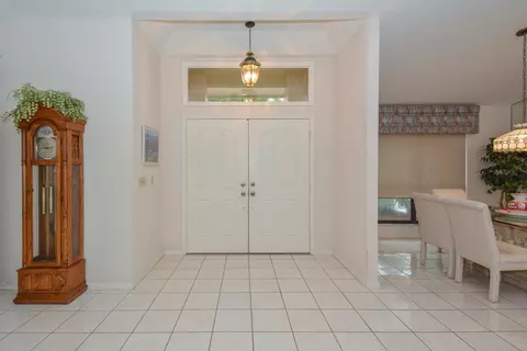 2211 NW 18th Dr, Stuart, FL 34994 photo 4