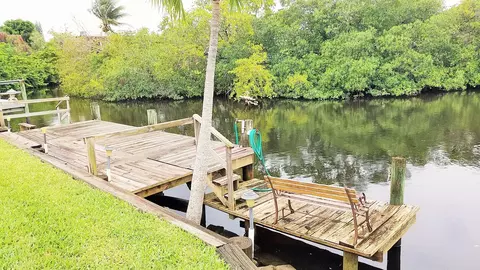 210 Sims Dr, Jupiter, FL 33458 photo 1
