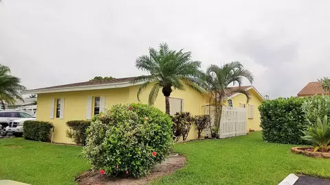 210 Sims Dr, Jupiter, FL 33458 photo 3