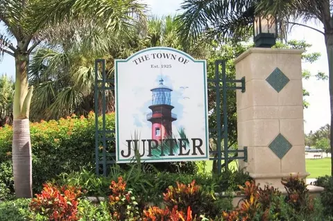 210 Sims Dr, Jupiter, FL 33458 photo 23