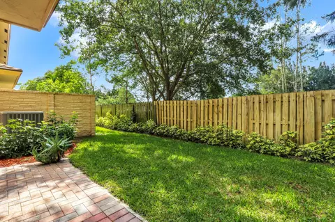 328 SE Bloxham Way, Stuart, FL 34997 photo 18