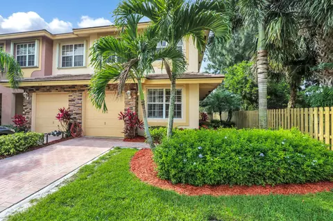 328 SE Bloxham Way, Stuart, FL 34997 photo 1