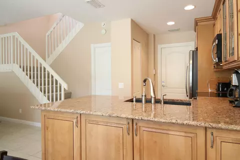 10 Oakleaf Ct, Tequesta, FL 33469 photo 8