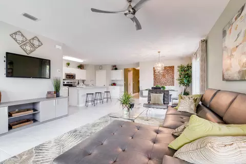 5535 SE Horizon Ave, Stuart, FL 34997 photo 5