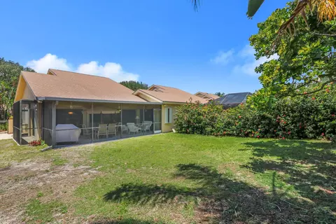 129 Cape Pointe Cir, Jupiter, FL 33477 photo 21