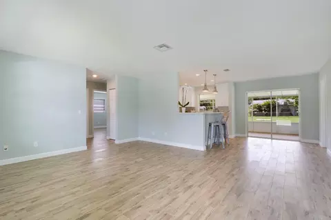 3056 SE Mimosa St, Stuart, FL 34997 photo 8