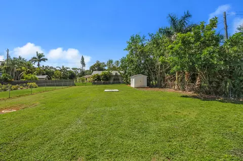 3056 SE Mimosa St, Stuart, FL 34997 photo 17