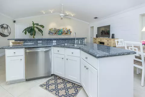 120 Coco Ln, Jupiter, FL 33458 photo 7