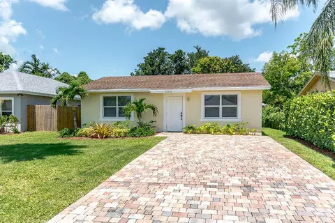 17717 Cornelia Ave, Jupiter, FL 33458 photo 2