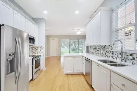 110 Rockingham Rd, Jupiter, FL 33458 photo 14