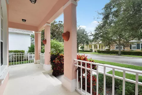 110 Rockingham Rd, Jupiter, FL 33458 photo 4