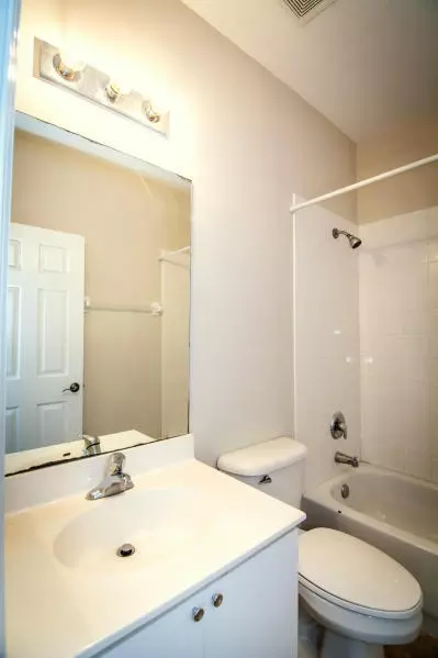 115 E Thatch Palm Cir, Jupiter, FL 33458 photo 21