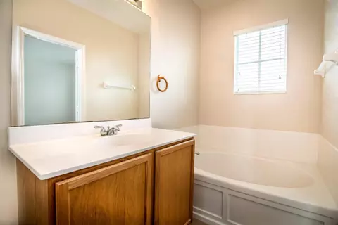 115 E Thatch Palm Cir, Jupiter, FL 33458 photo 18