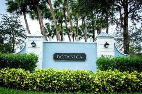 115 E Thatch Palm Cir, Jupiter, FL 33458 photo 2