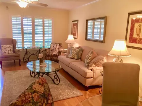 1826 SEl Pinar Ln, Stuart, FL 34996 photo 3