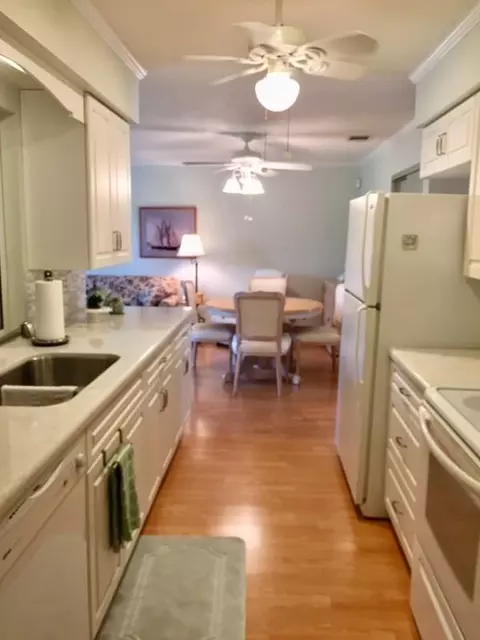 1826 SEl Pinar Ln, Stuart, FL 34996 photo 6