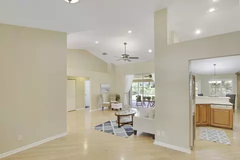 612 Scrubjay Dr, Jupiter, FL 33458 photo 6