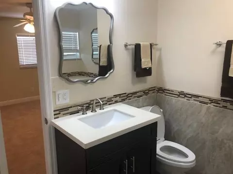 910 SE Ocean Ave, Stuart, FL 34996 photo 18