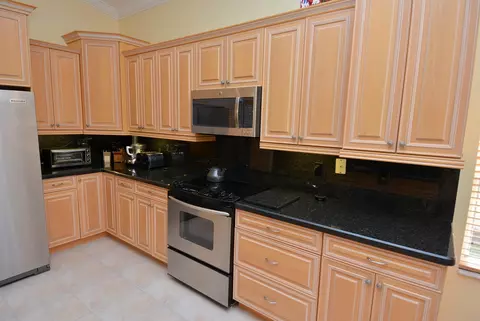 4728 SE Mizner Pl, Stuart, FL 34997 photo 17