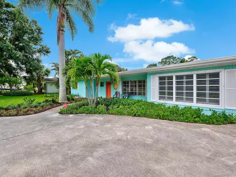 1230 NW Pine Lake Dr, Stuart, FL 34994 photo 4